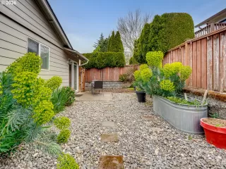 Photo #2: 148075447 Listing 