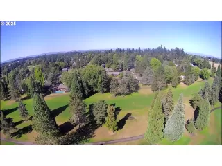 Photo #6: 148588075 Listing 