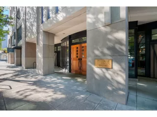 Photo #3: 148626958 Listing