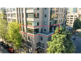 Photo #4: 148626958 Listing