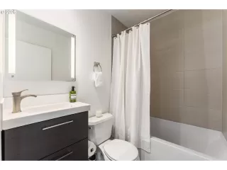 Photo #6: 149061352 Listing