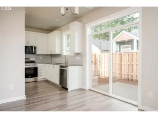 Photo #1: 149212007 Listing 