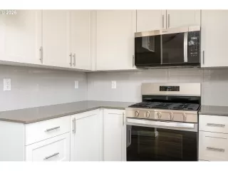 Photo #6: 149212007 Listing 