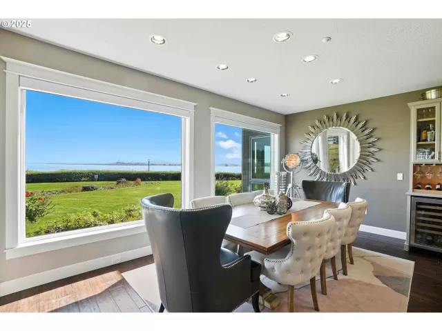 MLS: 149709594 Condo For Sale