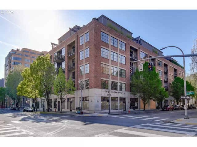 MLS: 150058588 Condo For Sale