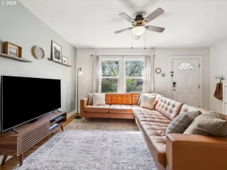 Photo #6: 150061441 Listing 