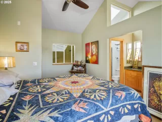 Photo #2: 150448444 Listing