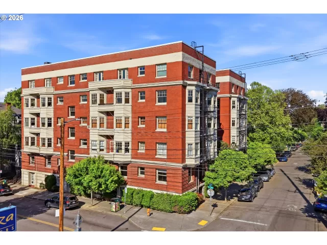 MLS: 150739149 Condo For Sale