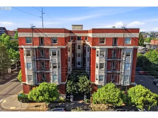 Photo #2: 150739149 Listing 