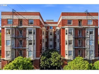 Photo #3: 150739149 Listing 