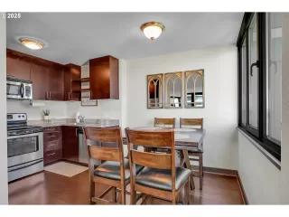 Photo #3: 151440711 Listing 