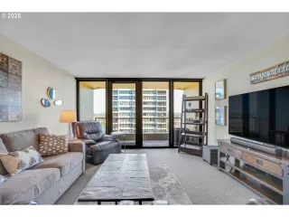 Photo #6: 151440711 Listing 