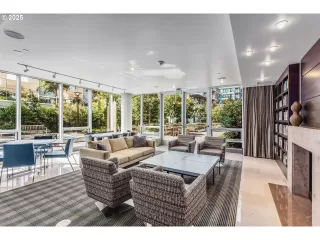 Photo #2: 153302389 Listing 