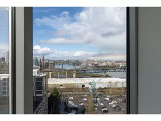 Photo #5: 153302389 Listing 