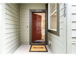 Photo #1: 153686923 Listing 