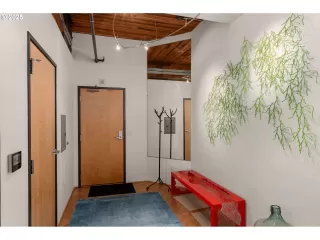 Photo #1: 154272048 Listing 