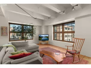 Photo #2: 154272048 Listing 