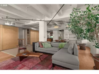 Photo #6: 154272048 Listing 