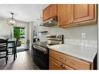 Photo #2: 154607476 Listing 