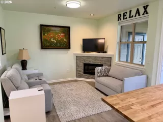 Photo #6: 155043607 Listing 