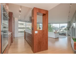 Photo #2: 155637124 Listing 