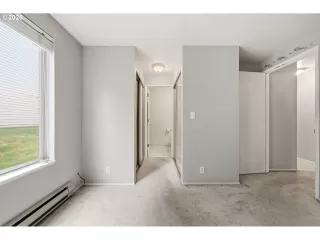 Photo #1: 155883342 Listing 