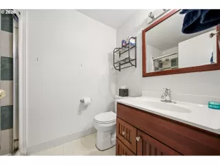 Photo #3: 155883342 Listing 