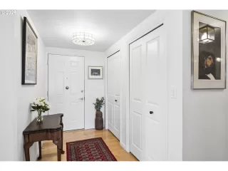 Photo #1: 156783299 Listing 