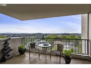 Photo #6: 156783299 Listing 