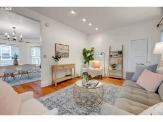 Photo #3: 157338702 Listing 