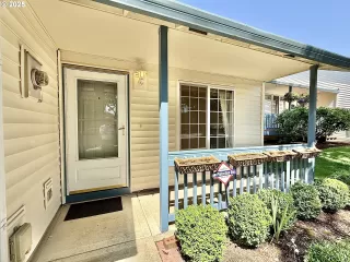 Photo #5: 159043237 Listing