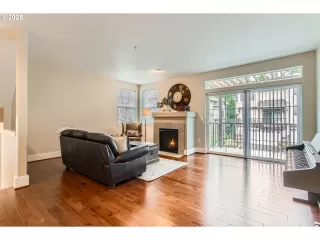 Photo #1: 159975446 Listing 