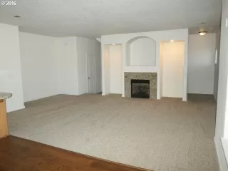 Photo #3: 16018019 Listing