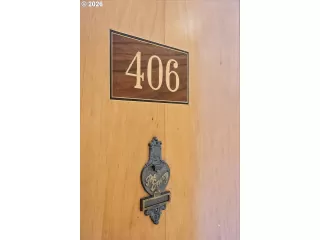 Photo #4: 160282436 Listing 