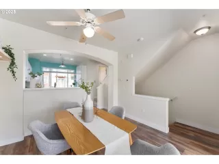 Photo #6: 161502071 Listing 