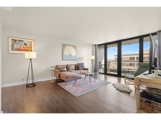 Photo #1: 162381019 Listing 