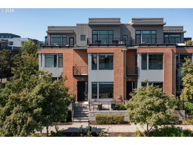 MLS: 162494602 Condo For Sale