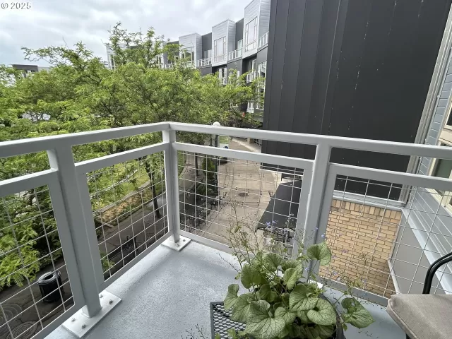 MLS: 163096153 Condo For Sale