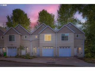 Photo #1: 164021608 Listing