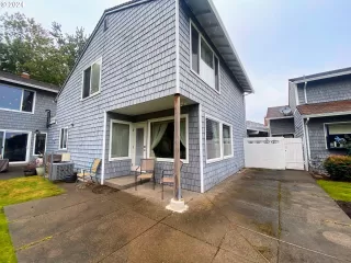 Photo #3: 164695420 Listing