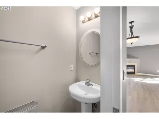 Photo #3: 165182108 Listing 