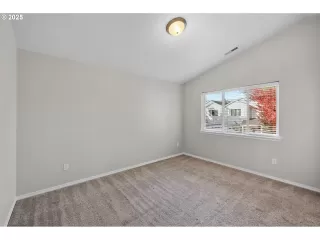 Photo #6: 165182108 Listing 