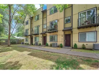 More Details about MLS # 166641864 : 2912 SW TRANQUILITY TER