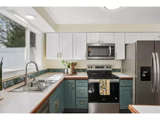 Photo #5: 167512393 Listing 