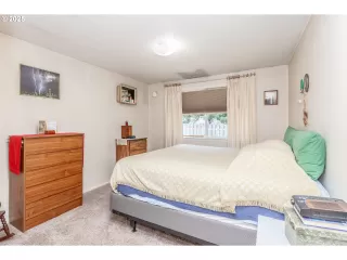 Photo #1: 168002871 Listing 