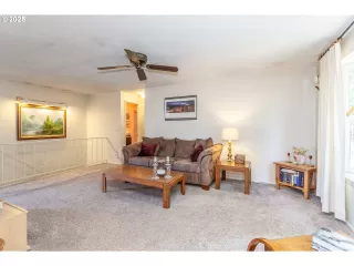 Photo #6: 168002871 Listing 