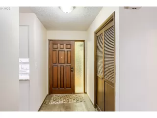 Photo #4: 169949891 Listing 