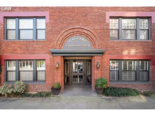 Photo #2: 170179619 Listing 