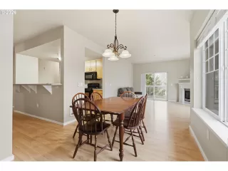 Photo #2: 170535857 Listing 