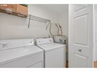 Photo #2: 170752801 Listing